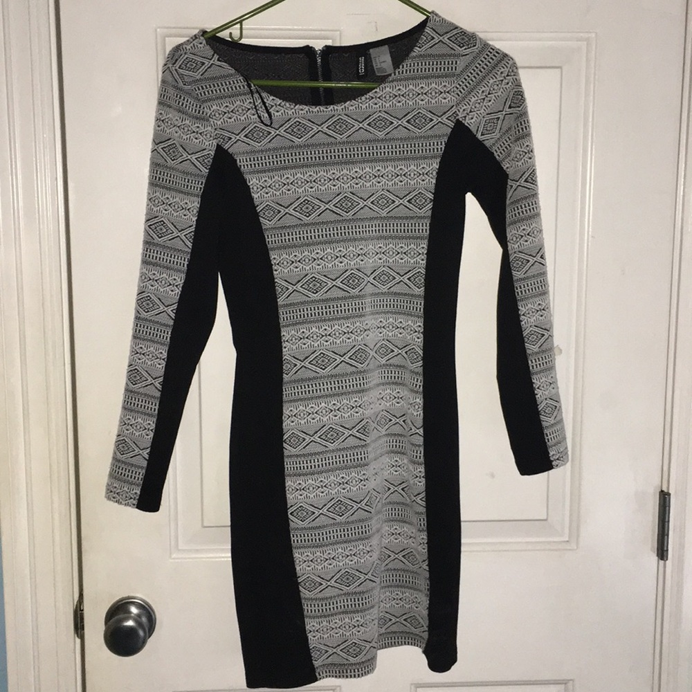 bodycon dress very flattering & shapes body